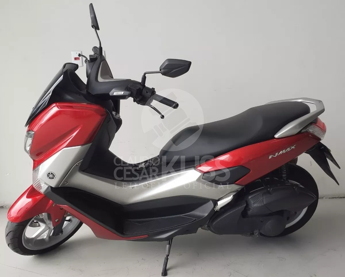 LOTE 016 - Yamaha Nmax 160 vermelho 2017