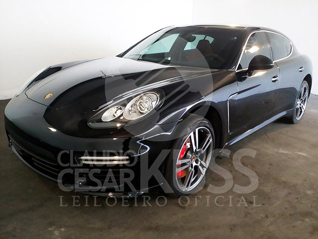 LOTE 027 - Porsche Panamera 4.8 Turbo 4WD 2011